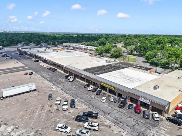Fairgate Shopping Center in Waco